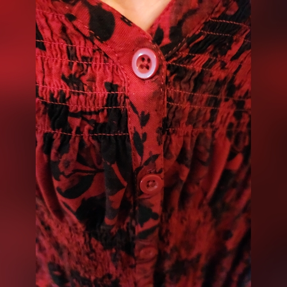 3X Torrid Ruched Blouse - Picture 3 of 8